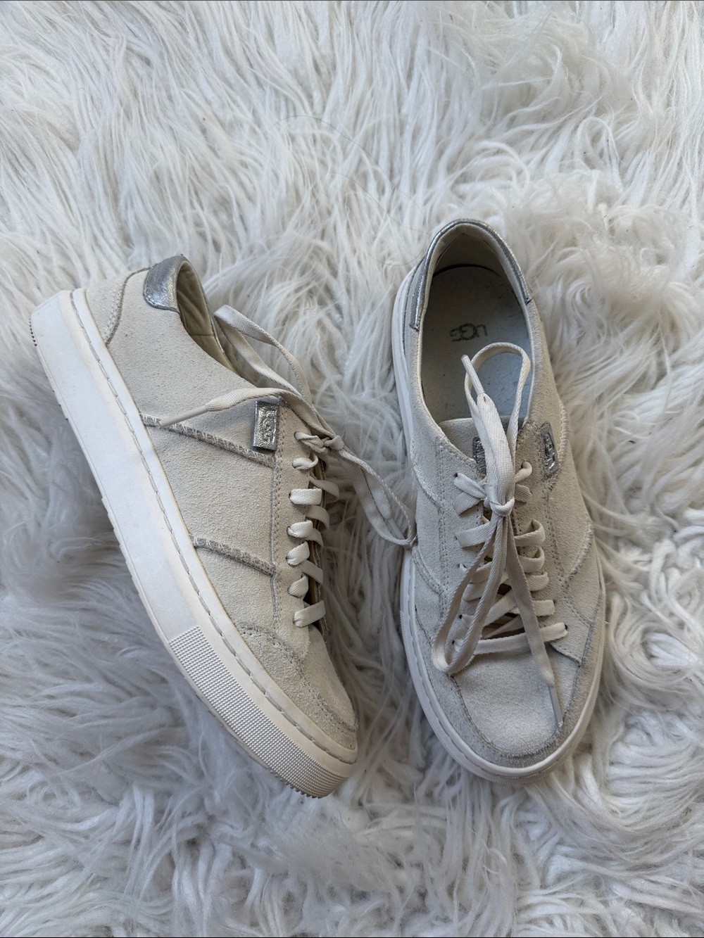 UGG women’s Suede Sneakers in Light Gray with Silver Accent